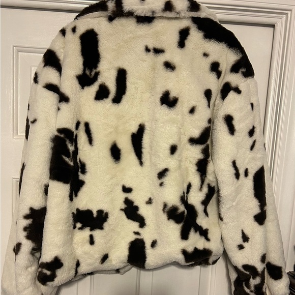 Chic Brown and White Teddy Jacket - Picture 2 of 4
